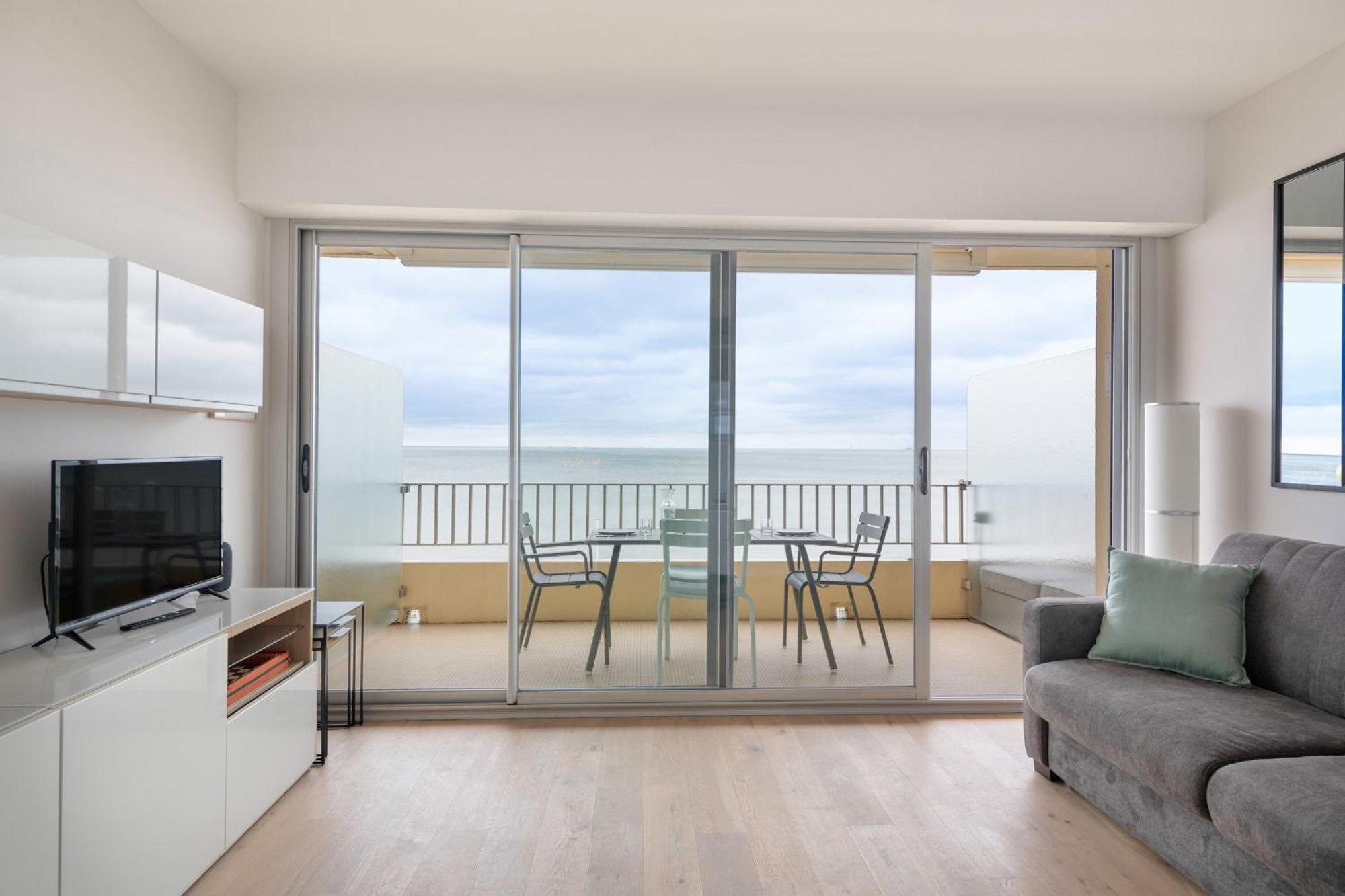 Avec vue mer bel appartement au coeur de La Baule Extérieur photo